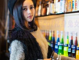 青豆客 - 当沈梦瑶_Gcat化身兔女郎，整个人都在撩拨我的视觉神经！