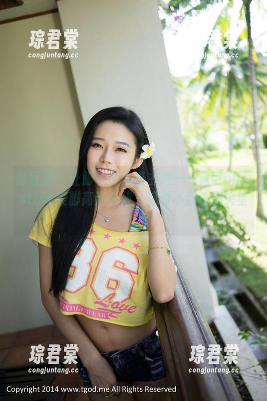 青豆客 - 让脚丫子也当主角——黄可christine美脚高清合集，绝对不会让你失望！-琮君棠